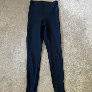 Old Navy Navy Blue GoDry Elevate Legging Size S